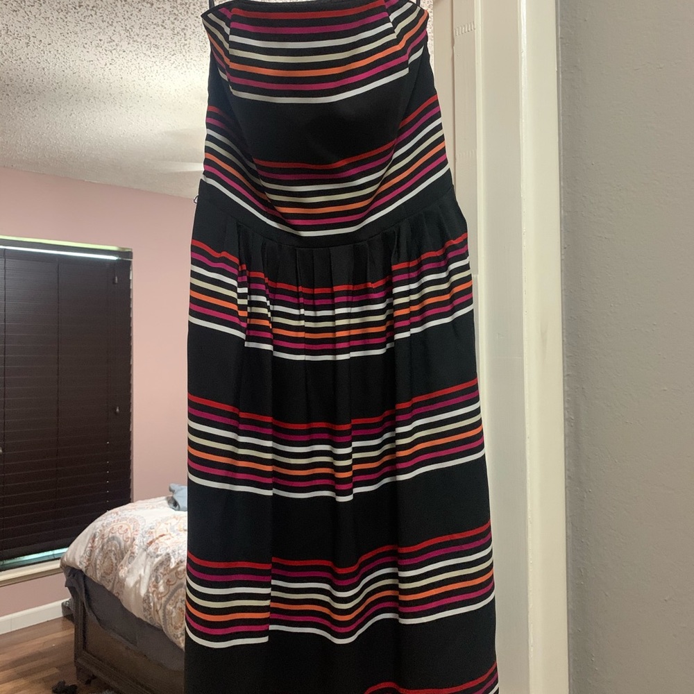 Strapless striped dress